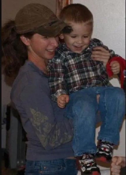 Gina Guenther with her son Dusty Guenther