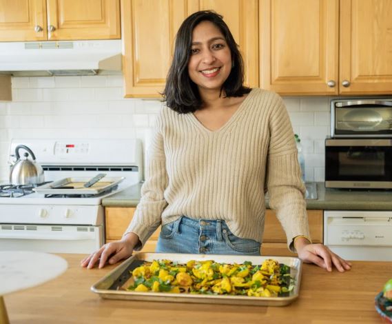 Priya Krishna, who is she? Guest star from All About Selena + Chef, Season 4